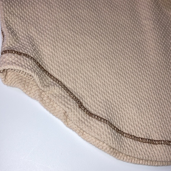 Free People IN THE MIX CUFF Thermal Top NWT - Picture 7 of 8